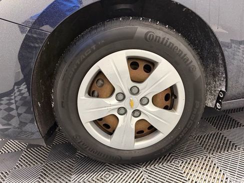 Used 2016 Chevrolet Cruze LS image 34