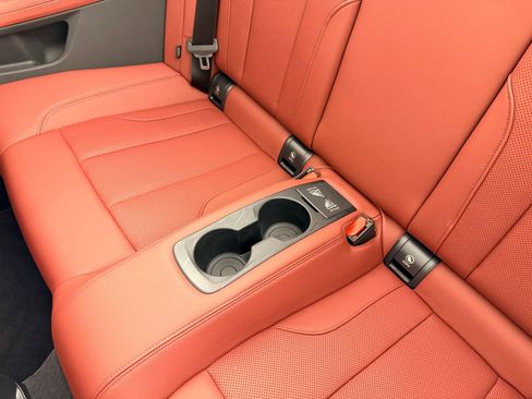 Certified 2026 BMW M440i Convertible RWD image 21