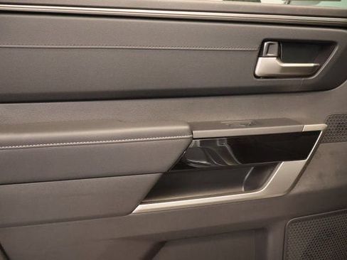 New 2026 Toyota Tundra Limited AWD/4WD image 32