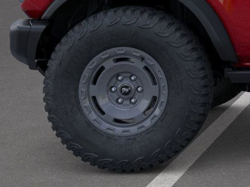 New 2025 Ford Bronco Badlands image 21
