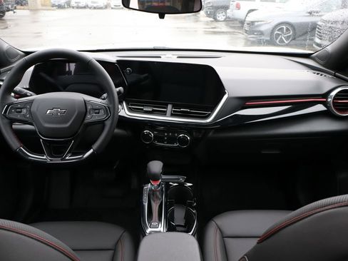 New 2026 Chevrolet Trax RS w/ Sunroof Package image 35