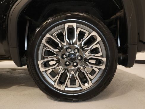 Certified 2024 GMC Sierra 1500 Denali Ultimate image 38