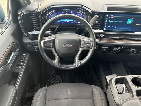 Used 2023 Chevrolet Silverado 1500 RST image 18