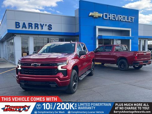 Used 2025 Chevrolet Silverado 1500 RST image 1