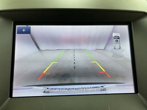 Used 2020 Ford Edge SEL image 25