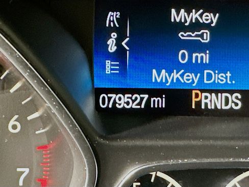 Used 2019 Ford Escape SEL FWD image 18