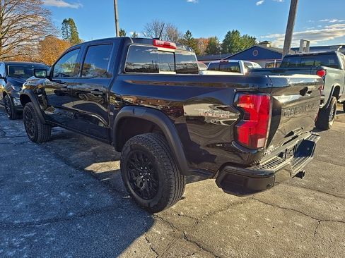 Used 2023 Chevrolet Colorado Trail Boss w/ Advanced Trailering Package image 3