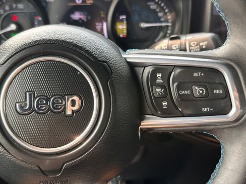 Used 2024 Jeep Wrangler High Altitude AWD/4WD image 21
