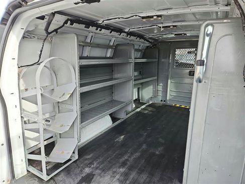 Used 2020 Chevrolet Express 2500 w/ Driver Convenience Package image 18