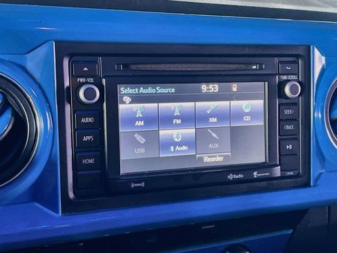 Used 2016 Toyota Tacoma SR5 RWD image 21