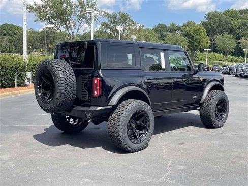 New 2025 Ford Bronco Badlands image 6