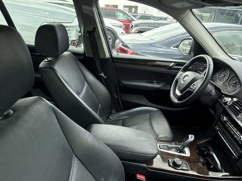 Used 2017 BMW X3 xDrive28i AWD/4WD image 4