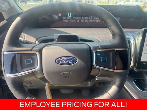 New 2026 Ford Expedition Max Platinum w/ Platinum Ultimate Package AWD/4WD image 25