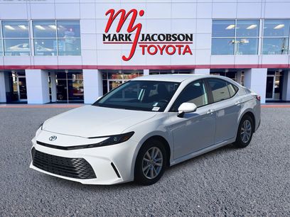 Used 2025 Toyota Camry LE