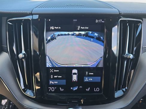 Used 2021 Volvo XC60 T8 R-Design w/ Protection Package Premier image 26