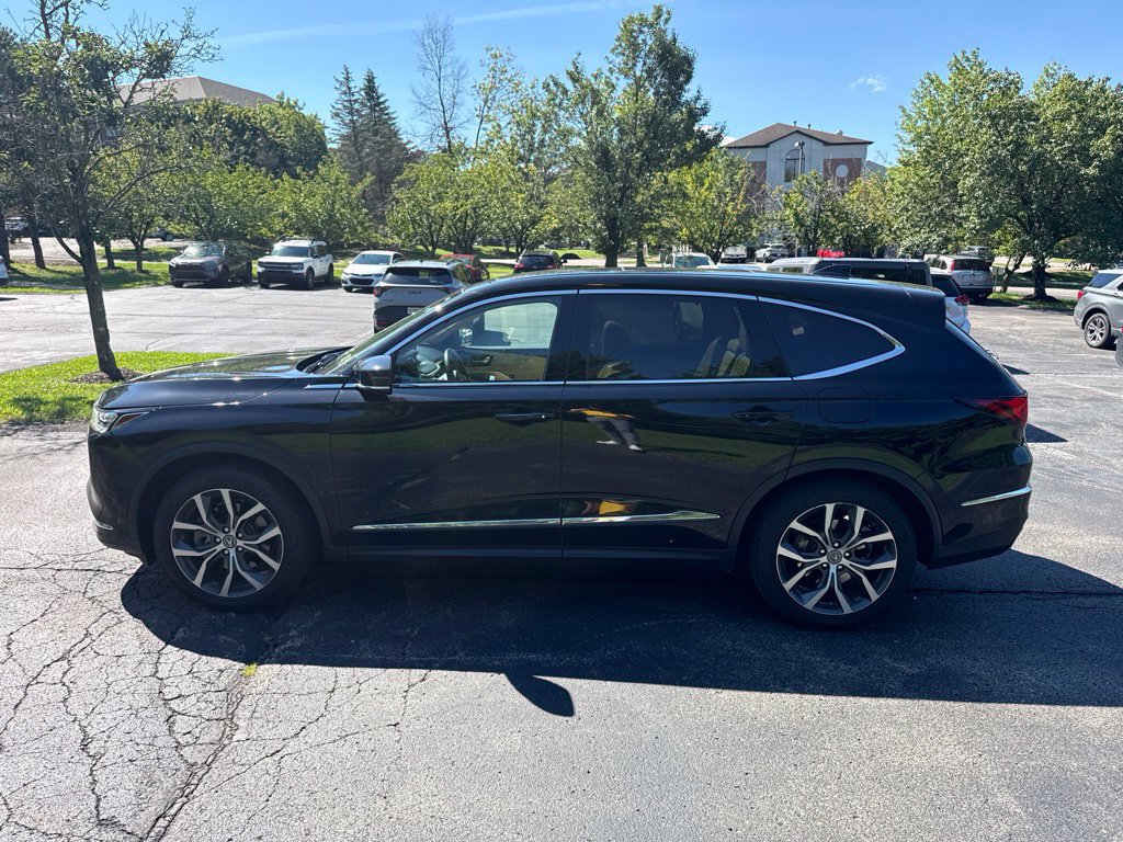 Used 2023 Acura MDX w/ Technology Package AWD/4WD image 4