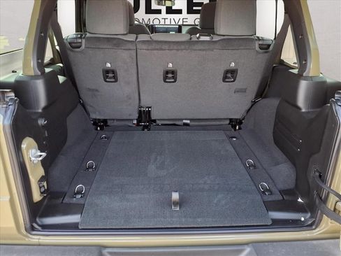 New 2026 Jeep Wrangler Sport S image 32