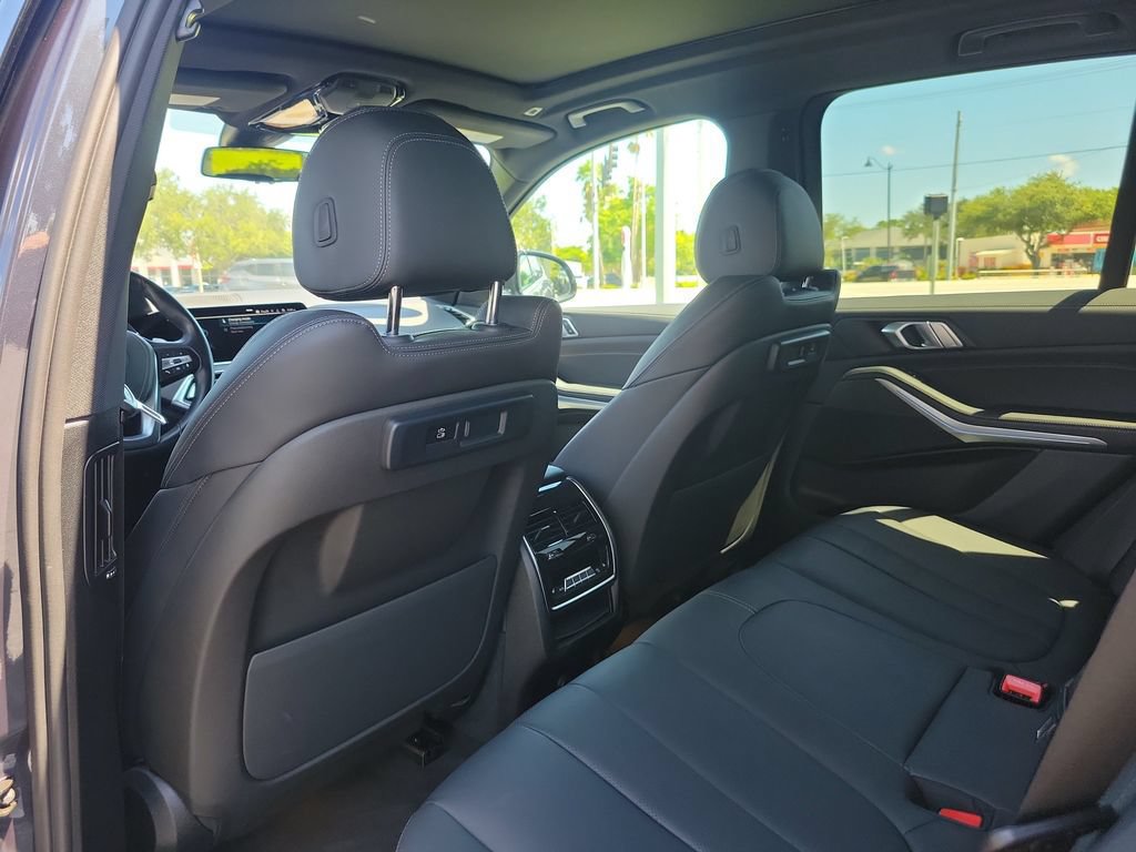 Used 2022 BMW X5 xDrive45e AWD/4WD image 14