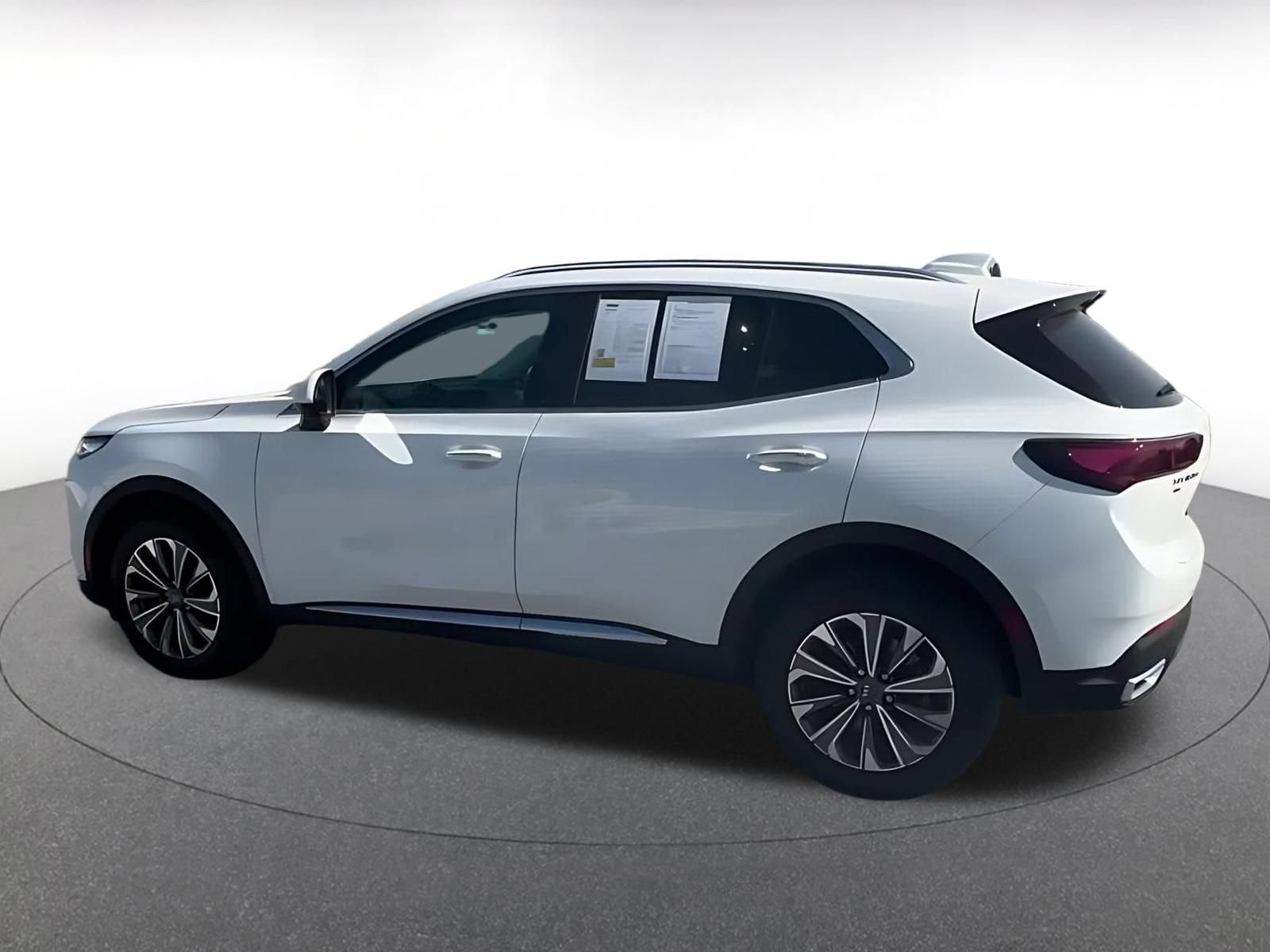 Used 2024 Buick Envision Preferred AWD/4WD image 9