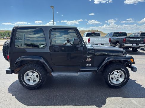 Used 2001 Jeep Wrangler Sahara AWD/4WD image 4
