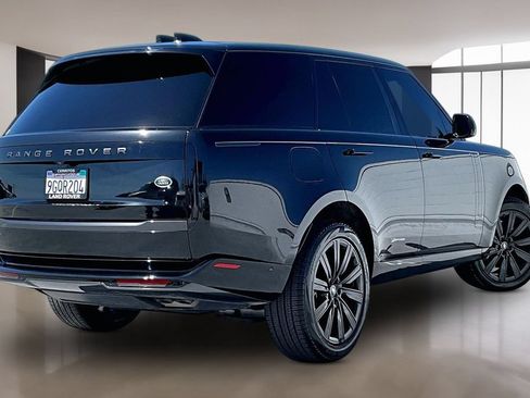 Used 2023 Land Rover Range Rover SE AWD/4WD image 6