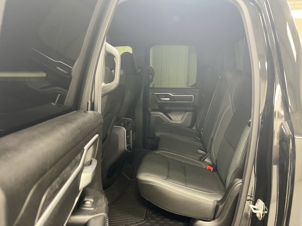 Used 2022 RAM 1500 Big Horn AWD/4WD image 22