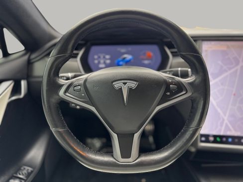 Used 2018 Tesla Model S 100D image 22