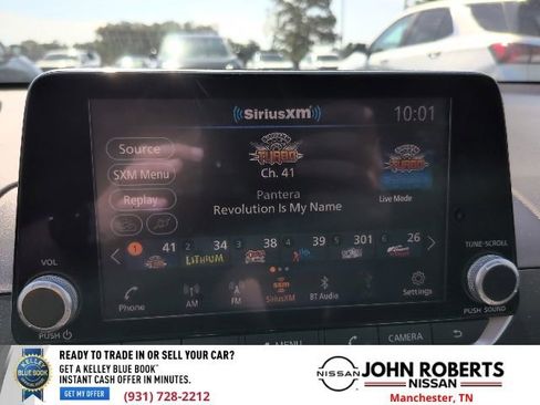 Used 2023 Nissan Altima 2.5 SR FWD image 11