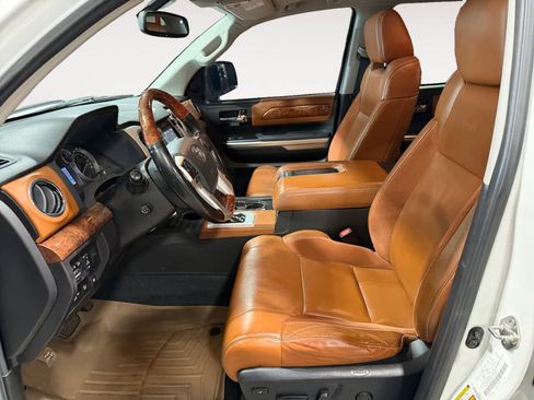Used 2016 Toyota Tundra 1794 Edition image 10