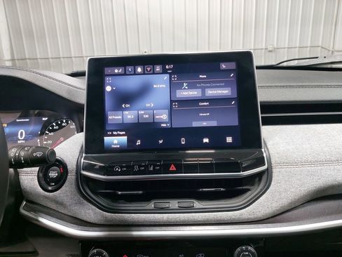 Used 2022 Jeep Compass Latitude image 21