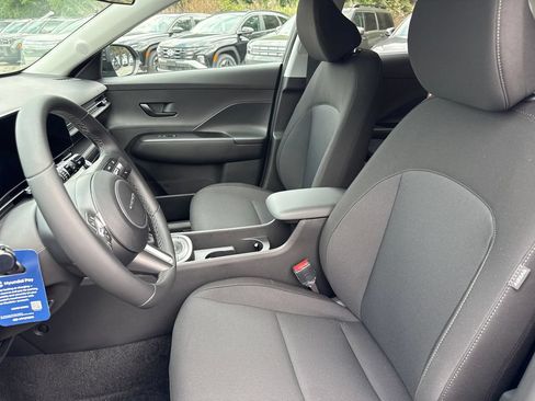 New 2026 Hyundai Kona SEL Sport AWD/4WD image 32