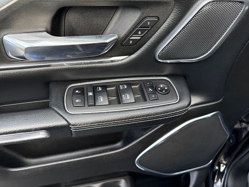 Used 2022 RAM 1500 Laramie image 11