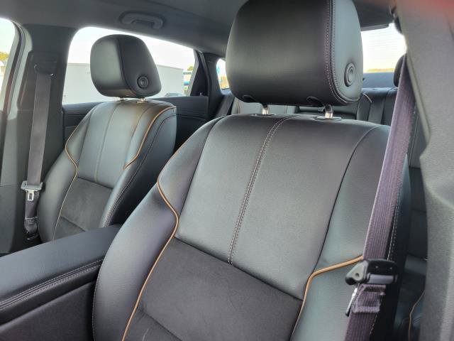 Used 2015 Chevrolet Impala LT w/ Convenience Package FWD image 14