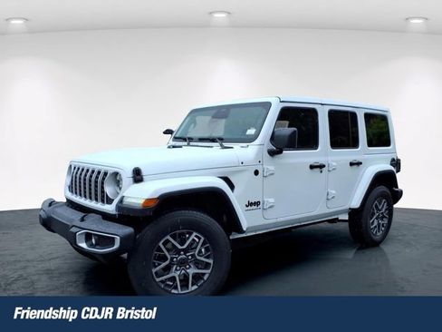 New 2026 Jeep Wrangler Unlimited Sahara AWD/4WD image 1