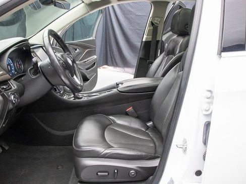 Used 2020 Buick Envision Premium image 29