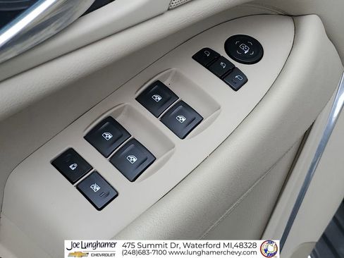 Used 2020 Cadillac Escalade Luxury AWD/4WD image 25