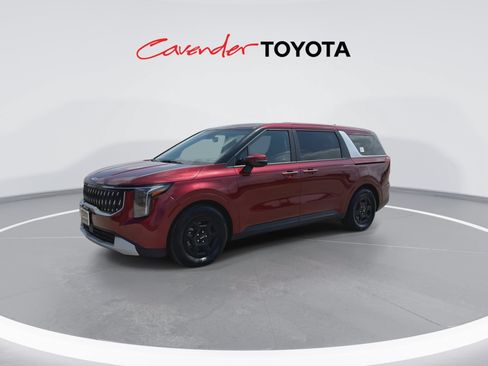 Used 2026 Kia Carnival FWD image 4