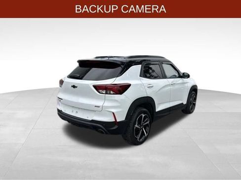 Used 2021 Chevrolet TrailBlazer RS w/ Technology Package FWD image 7