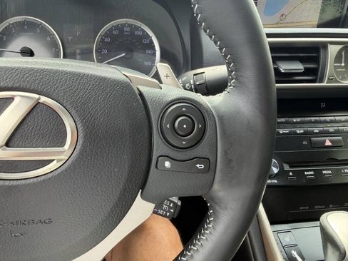 Used 2014 Lexus IS 250 AWD w/ Navigation Package image 32