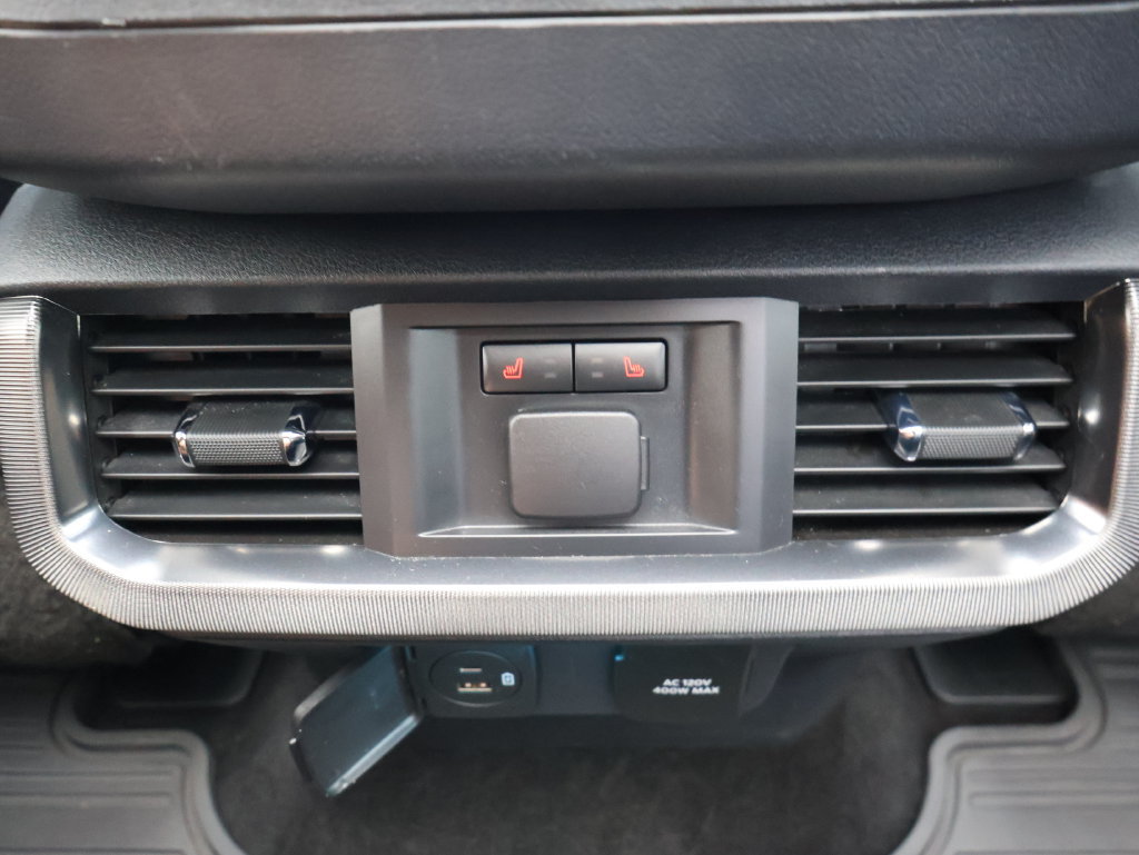 Used 2021 Ford F150 Platinum w/ Equipment Group 701A High AWD/4WD image 29