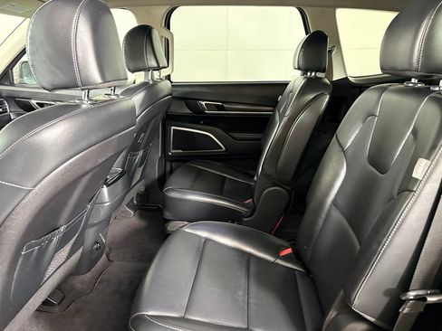 Used 2025 Kia Telluride S AWD/4WD image 42