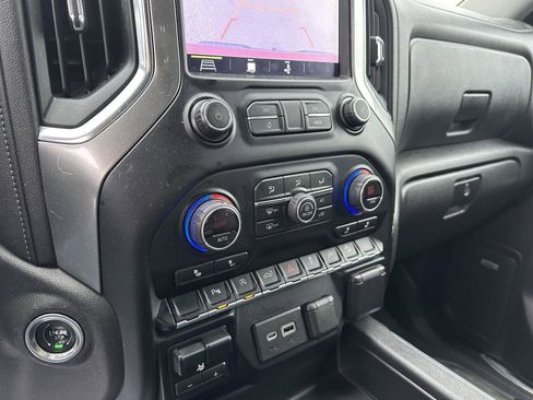 Used 2019 Chevrolet Silverado 1500 LT Trail Boss image 27