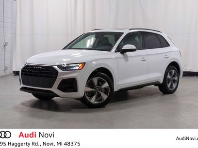 Used 2025 Audi Q5 2.0T Premium w/ Convenience Plus Package