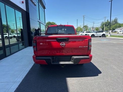 Used 2023 Nissan Frontier SV w/ Technology Package AWD/4WD image 4