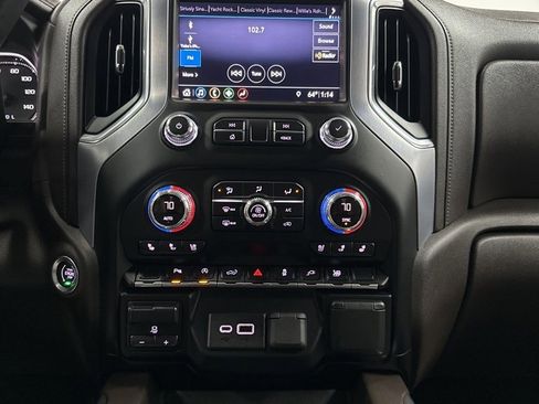 Used 2019 GMC Sierra 1500 SLT w/ SLT Premium Package image 25