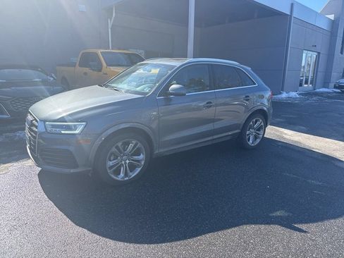 Used 2016 Audi Q3 2.0T Prestige AWD/4WD image 2