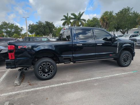 Used 2024 Ford F250 Platinum AWD/4WD image 5