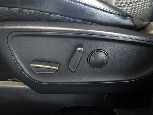 Used 2024 Ford Escape ST-Line FWD image 18