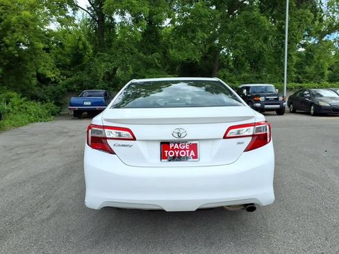 Used 2013 Toyota Camry SE FWD image 6