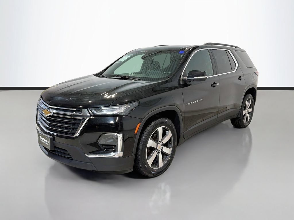 Used 2023 Chevrolet Traverse LT w/ LT Premium Package AWD/4WD image 5